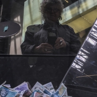 Steph_Sydney_self-portr-pile-of-Money-Tate